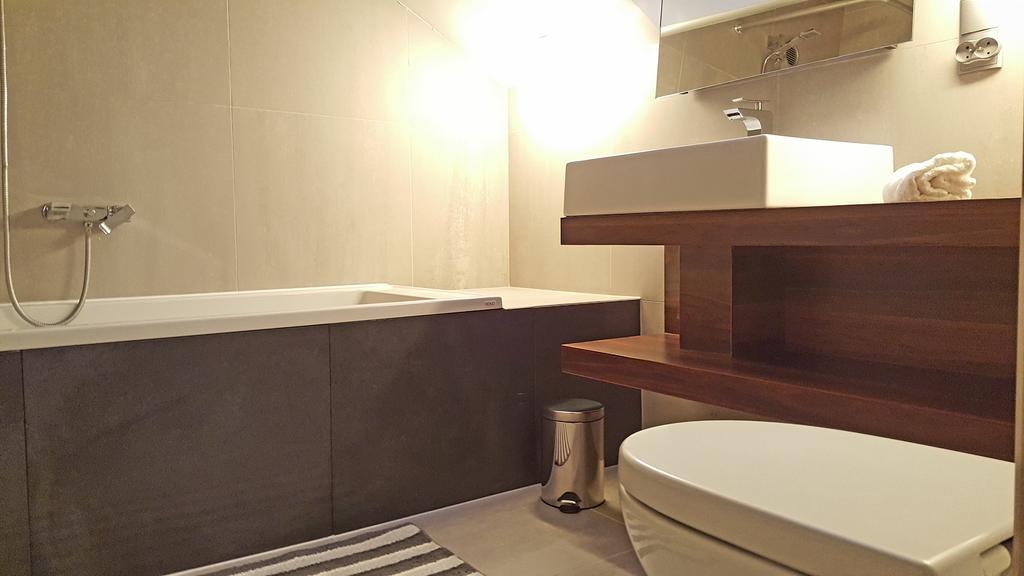 Pillows Party Hostel Краків Екстер'єр фото