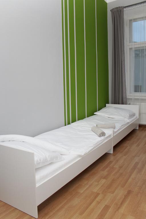 Pillows Party Hostel Краків Номер фото