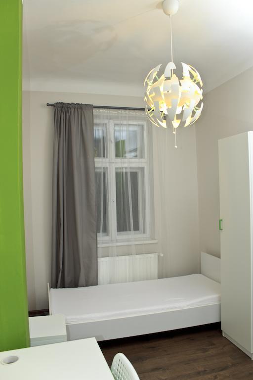 Pillows Party Hostel Краків Номер фото