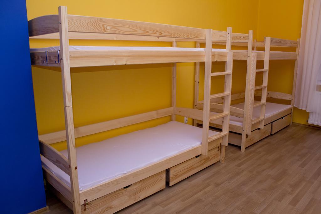 Pillows Party Hostel Краків Номер фото